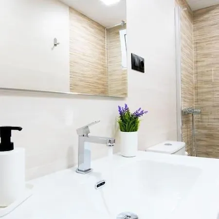Vacaciones En Playa Misericordia, Cerca Aeropuerto Apartamento *