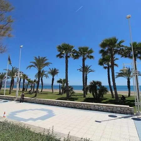 Vacaciones En Playa Misericordia, Cerca Aeropuerto Apartamento Málaga