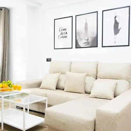 Vacaciones En Playa Misericordia, Cerca Aeropuerto Apartamento